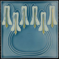 AN4293 DT-AG tile in blue € 109.00