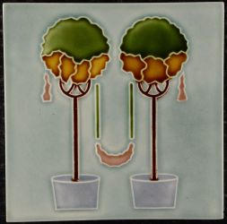 AN4582 Meissen tile € 89.00