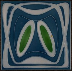 AN4977 Rare Meissen Art Nouveau tile € 249,00